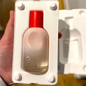 Glossier perfume 1.7oz